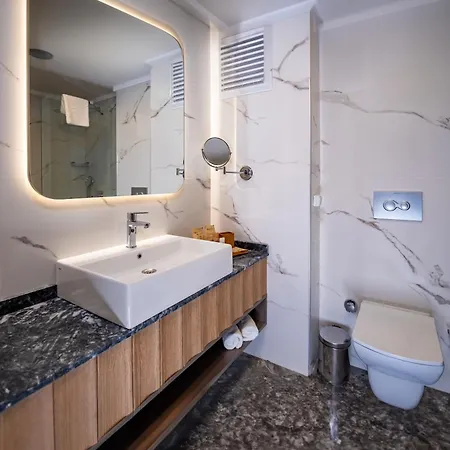 Hotel Saint Star - Adult Only 4*