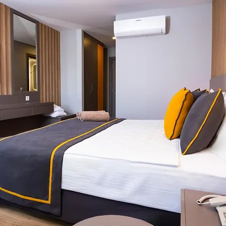 Hotell Saint Star - Adult Only 4*