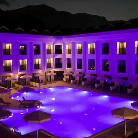 Saint Star - Adult Only 4*