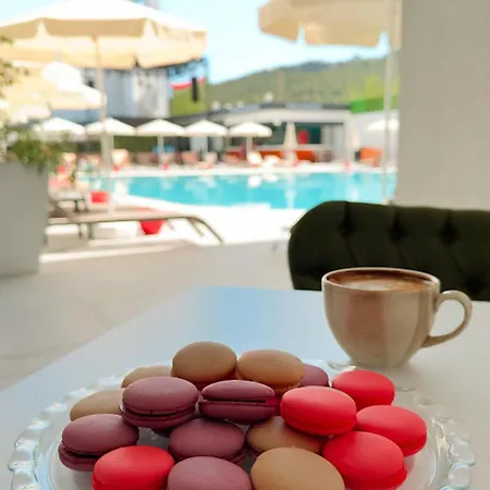 Saint Star - Adult Only 4*